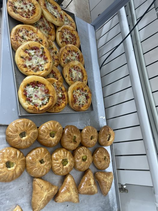 Бургеры, круасаны, панини