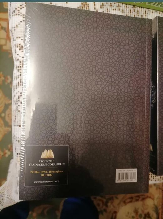 CORANUL - carte religioasa, NOUA, sigilata