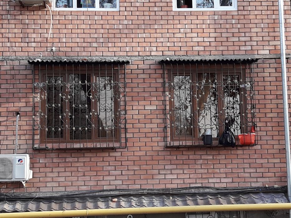 Аккуратно Кладка Балконa.  Balkonga gʻisht terish xizmati.