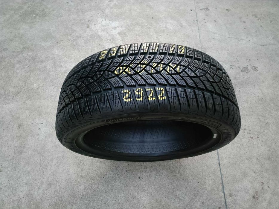 O anvelopa iarna 235 45 19 Goodyear Ultragrip Performance 9 mm 2922
