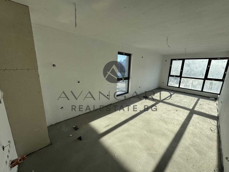 Продава се Тристаен апартамент в Пловдив, Център - 115 кв.м за 638 €/кв.м - Снимка #1