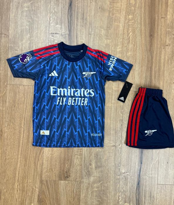 Детски футболен к-т на Арсенал / Букайо Сака / 25/26