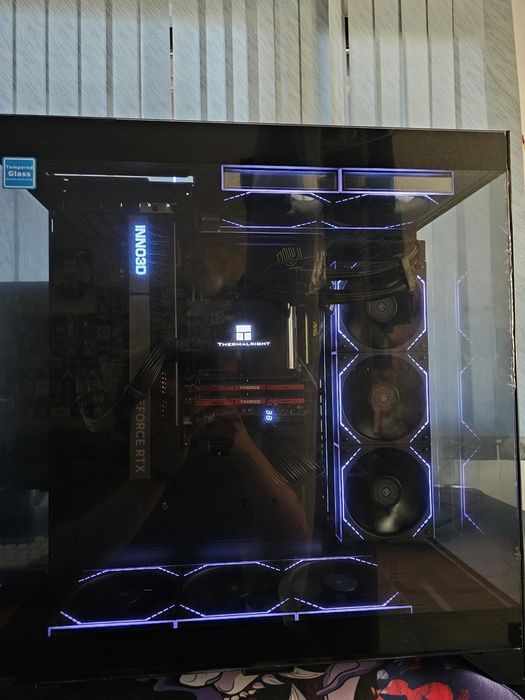 НОВ / RYZEN 9 9900X3D / 5080 / 64GB DDR5 / 2TB NVME