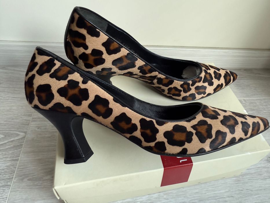 Дамски обувки на ток HÖGL