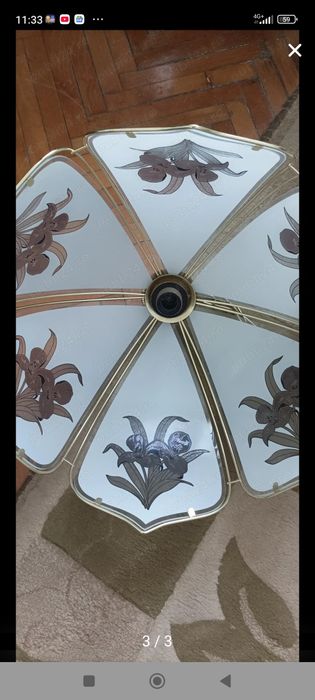 Lustră/ lampă/lampadar