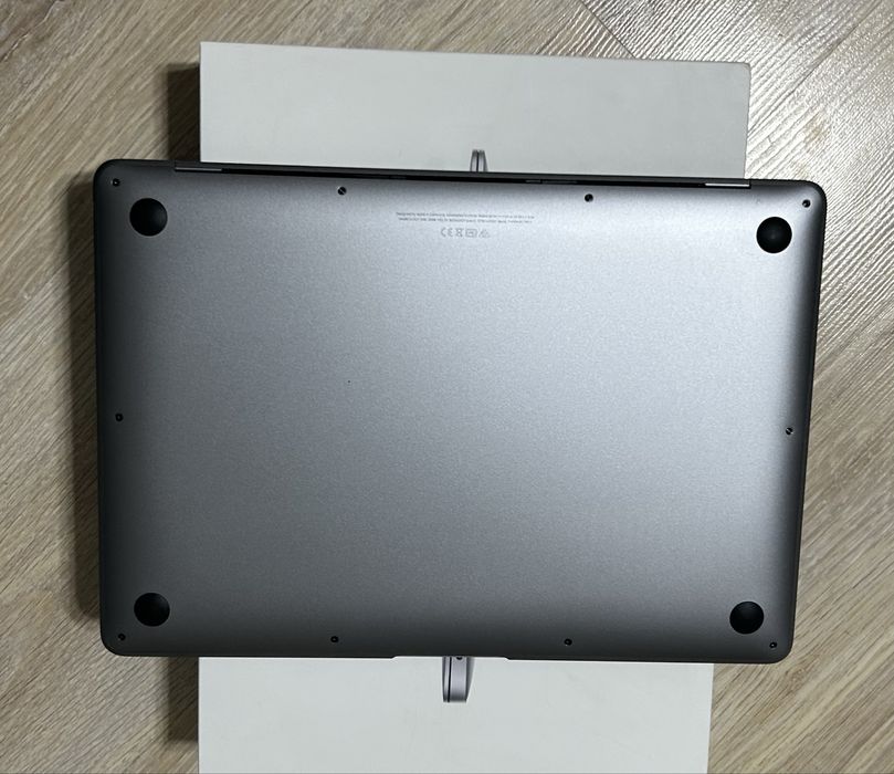 MacBook Air M1 2020