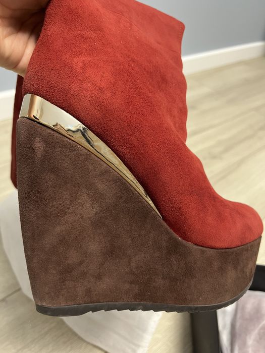 Стильные сапоги