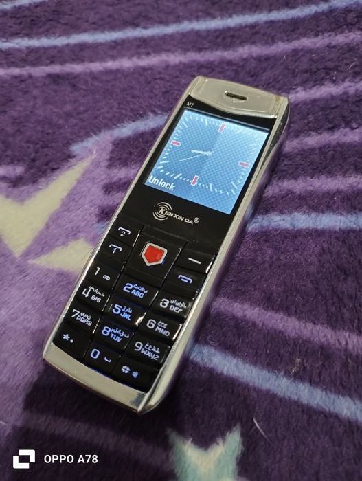 Vând telefon funcțional