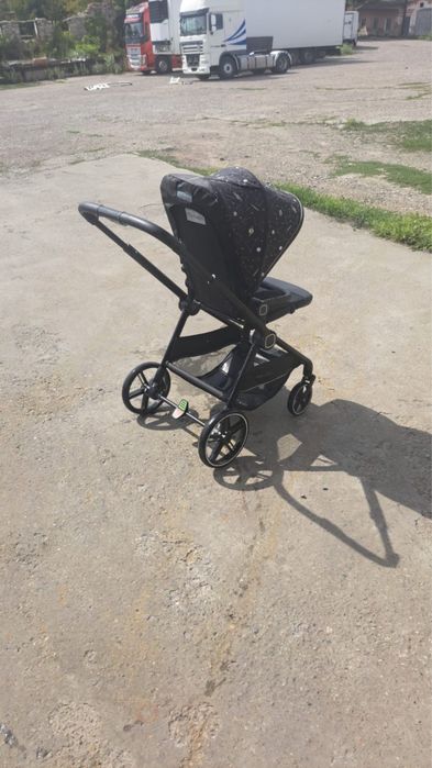 Продам коляску детскую