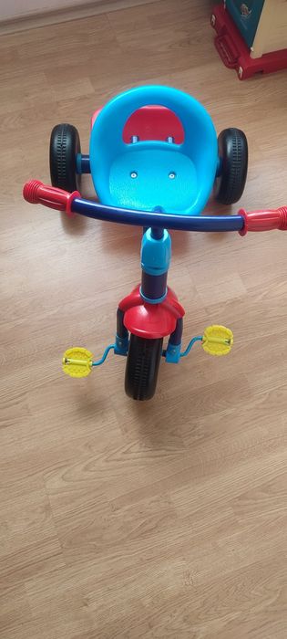 Детски велосипед триколка с багажник