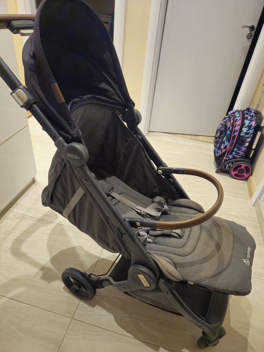 Ergobaby metro+ deluxe 2 -  бебешка количка