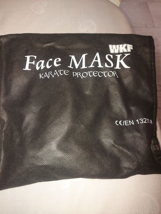 Маска протектор для каратэ WKF