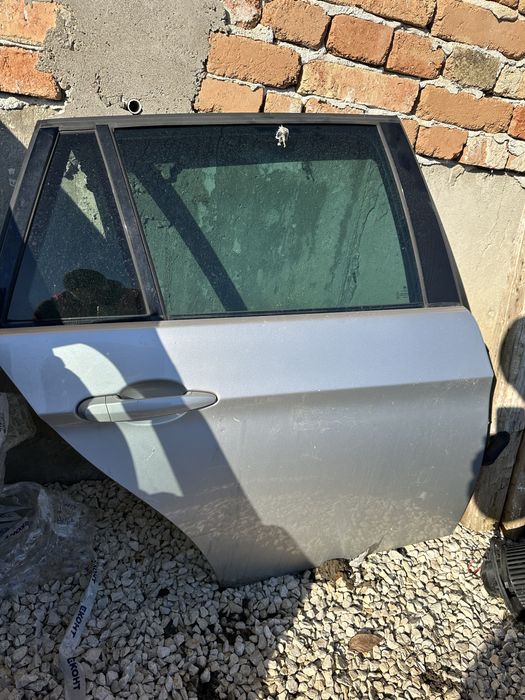 Врата врати BMW E90 E91 бмв е90 е91 vrata predna zadna предна задна