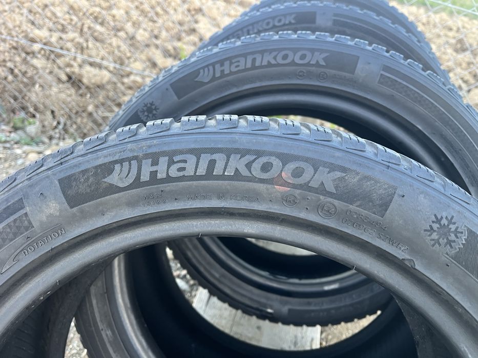 225/45 R17 de iarna M+S Hankook