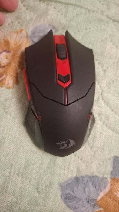 Мышка от Red dragon