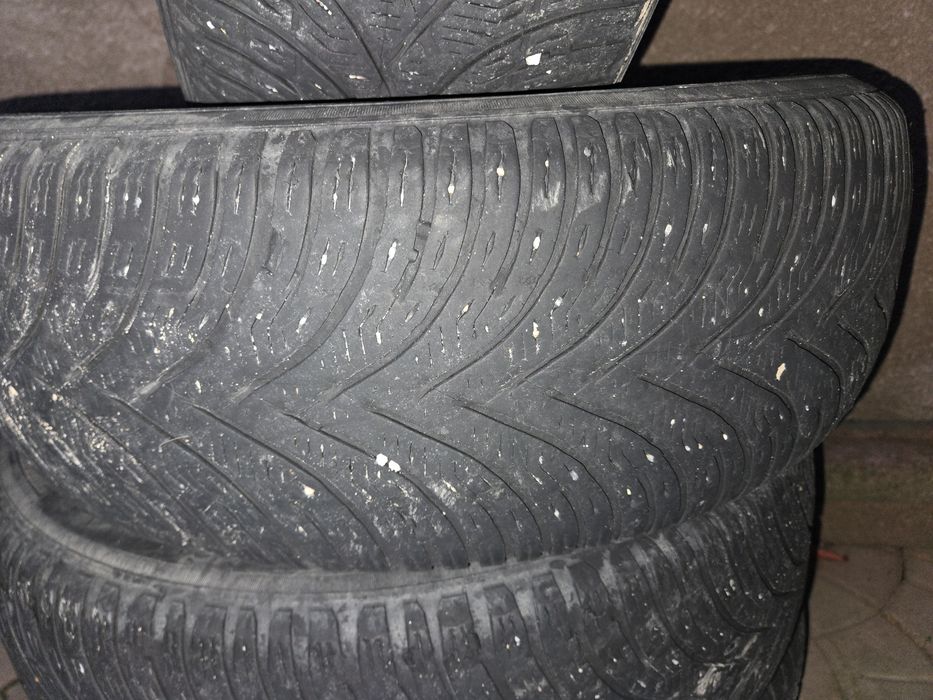 Cauciucuri m+s 215/65/16