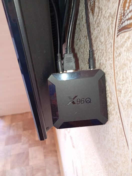 Телевизор приставка колонки