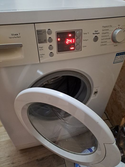 Пералня бош 7кг..