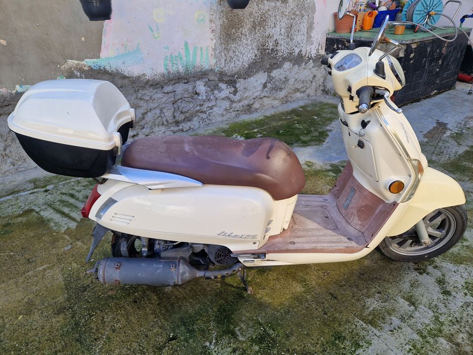 Scuter chimco de 125