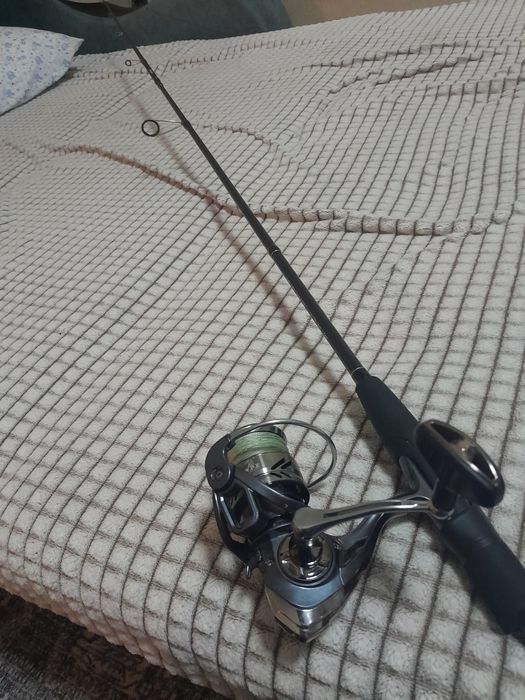 Продаю спиннинг либо обмен спиннинг selekt force