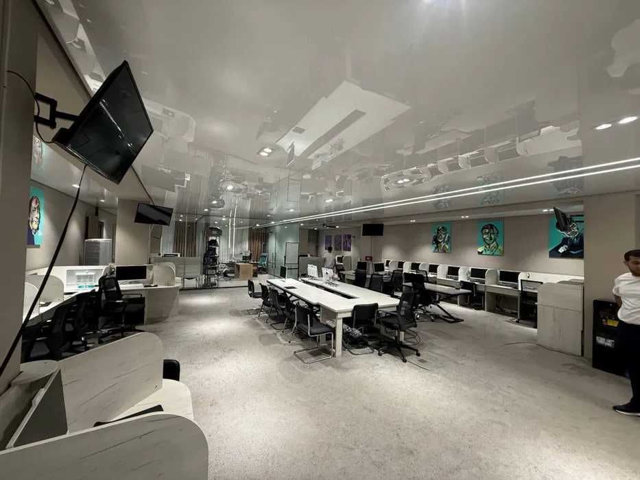 Продаётся помещение Паркентский 295м2