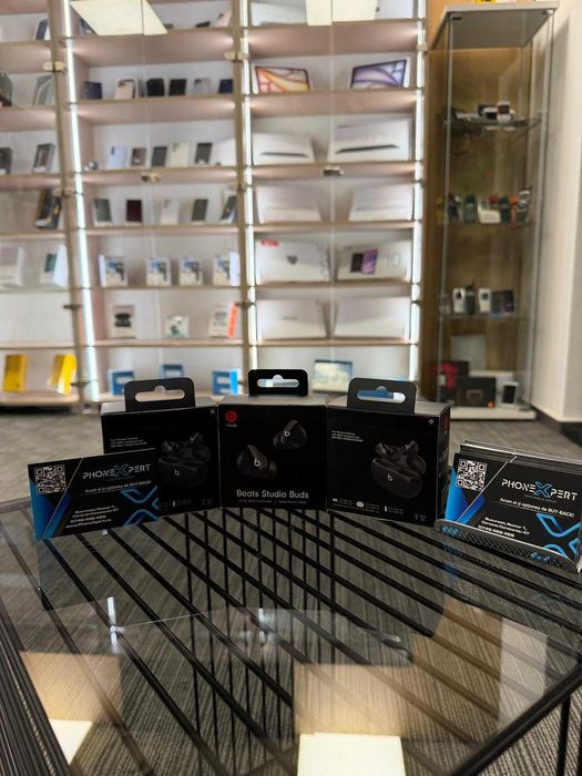 Beats Studio Buds Black NOI