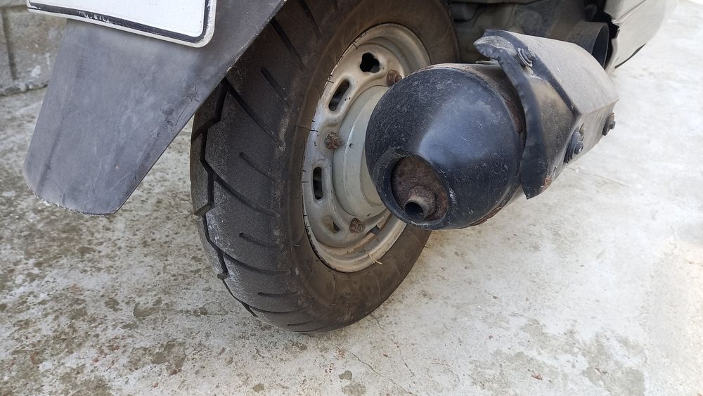 Honda scv 100 LEAD
