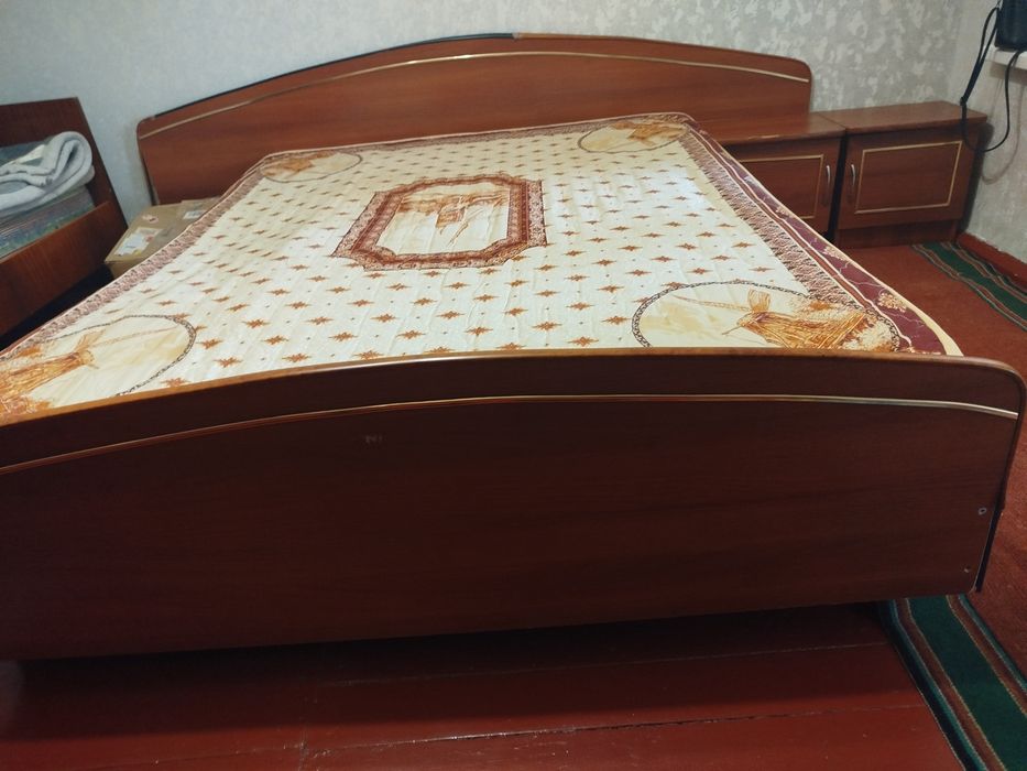 Кровать в хорошем состоянии.б/у.