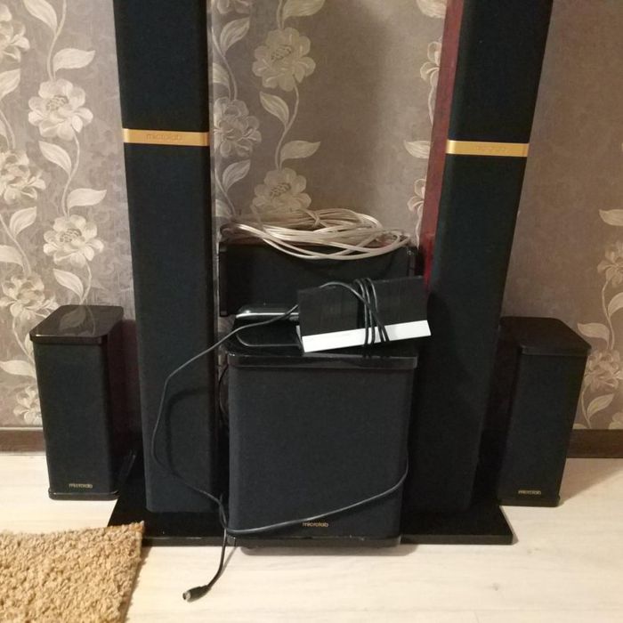 Micralob H-600 дамашни кинотиятир
