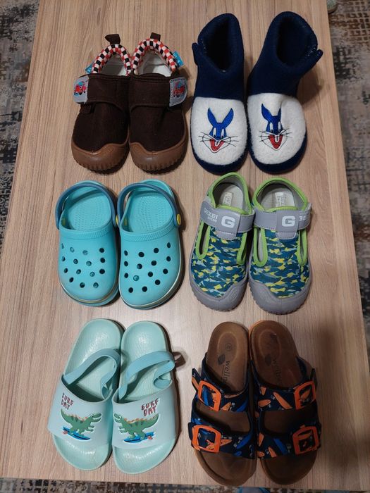 Лот пантофи и чехли за момче