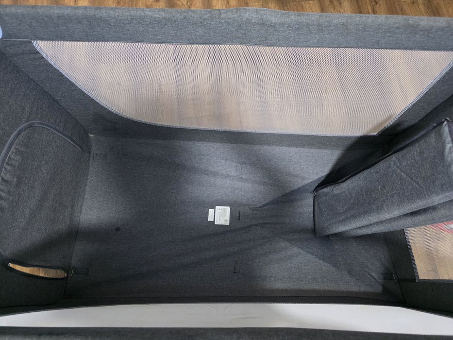 Манеж складной .