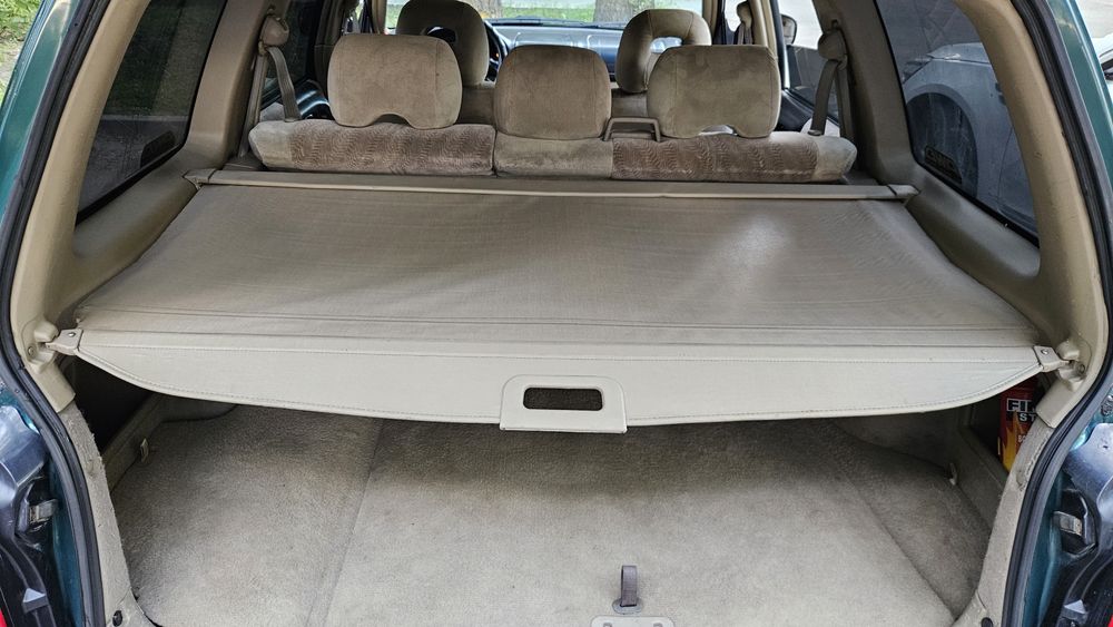 Продам SUBARU FORESTER 2001г объём 2.5