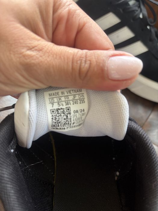 Дамски сникъри Adidas