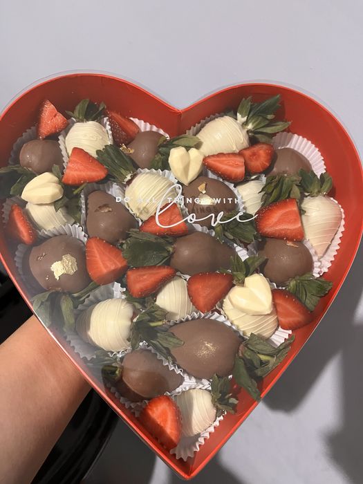 Клубника в шоколаде