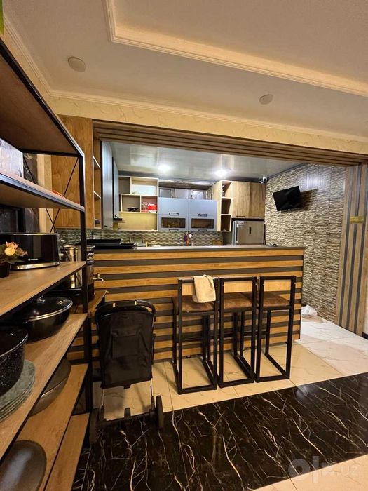 Паркентский Базар оркасида 7 сотик Ховли под Бизнес сотилади (hostel)