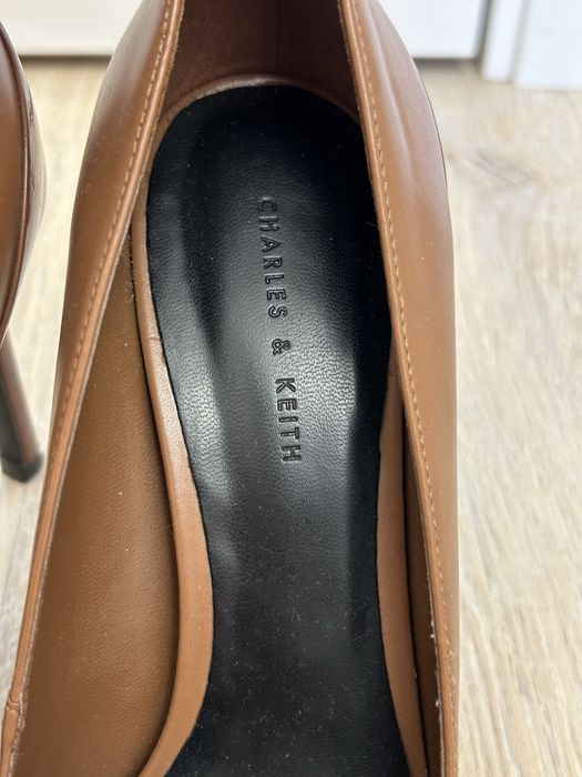 Туфли Charles&Keith