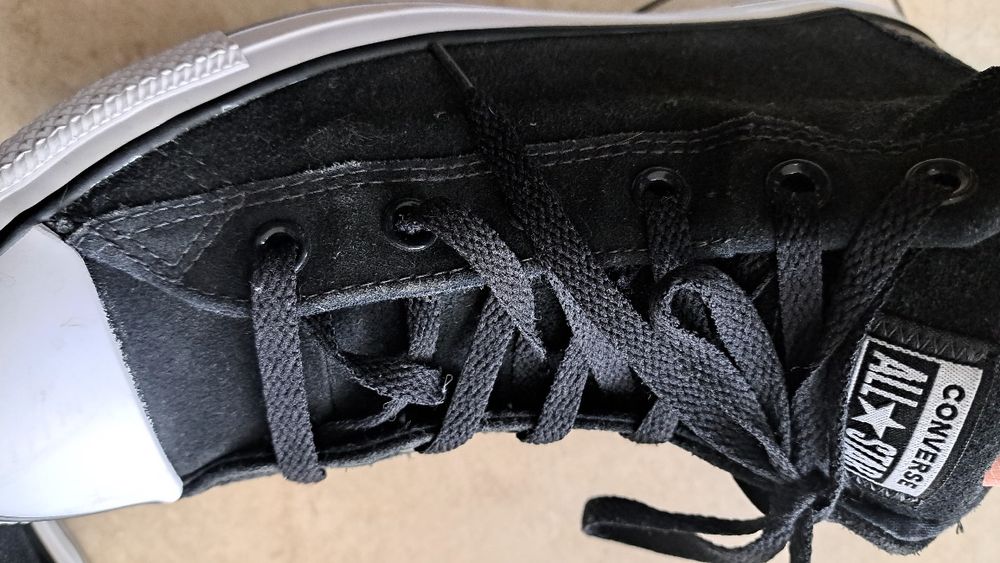 Кецове Converse велур!