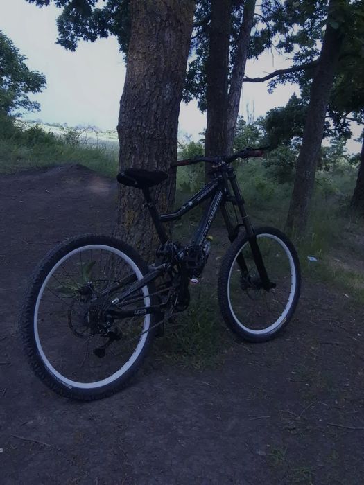 Bicicleta Rocky Mountain full