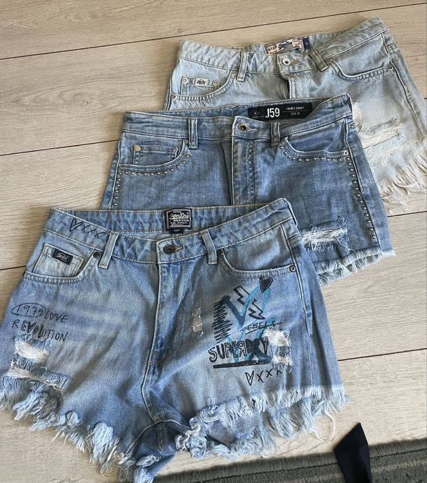 Дамски къси панталони