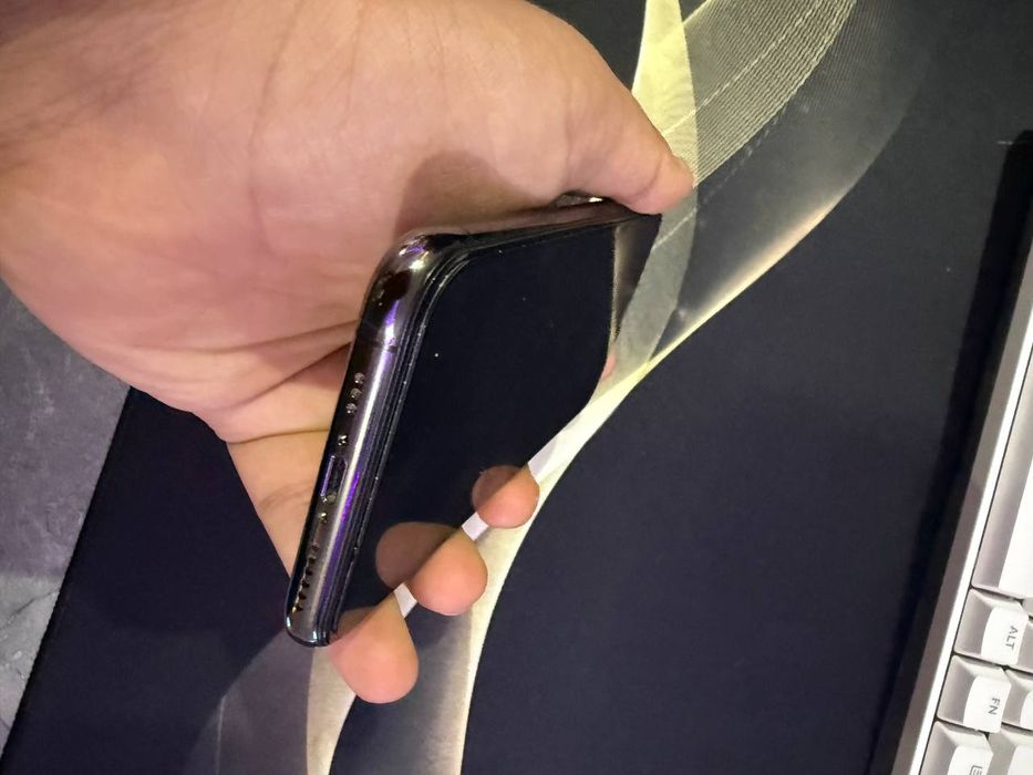 Iphone 11 pro srochno