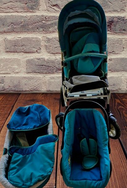 Бебешка количка 3 в 1 Gusio Carrera