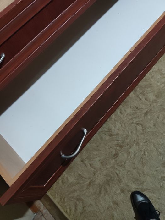 Продам комод, в хорошем состоянии.