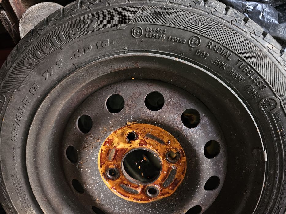 4 Roți 165 /65 R 13