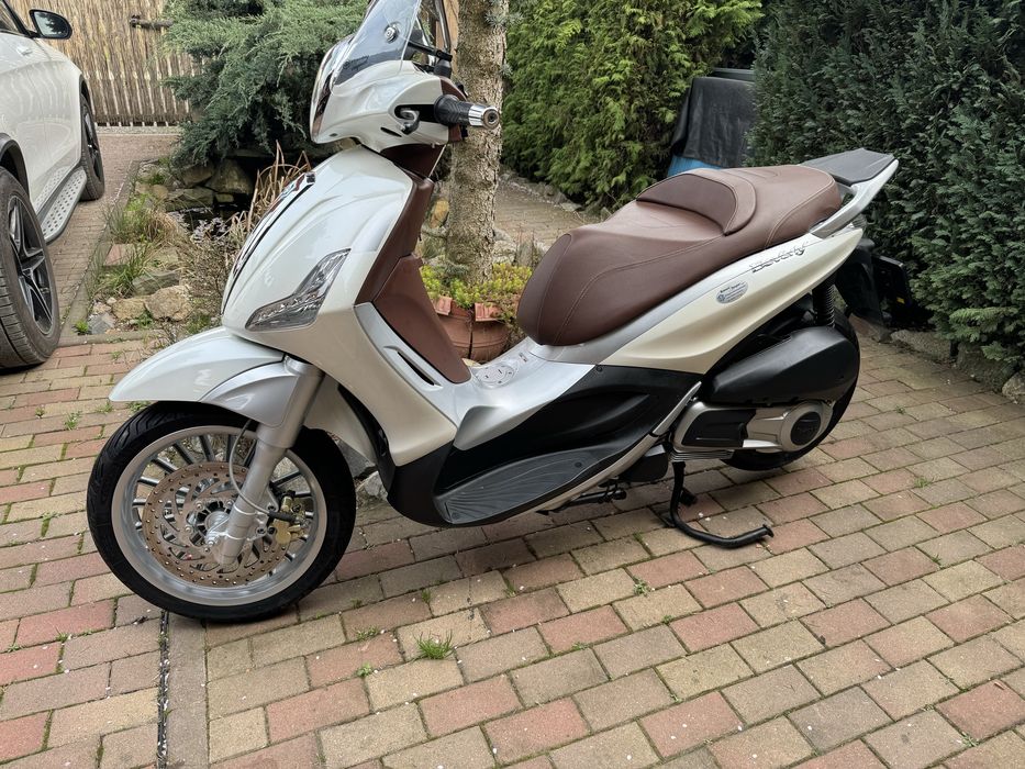 Scuter Piaggio Beverly  125i