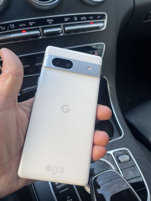 Vand google pixel 7a impecabil , doar vand
