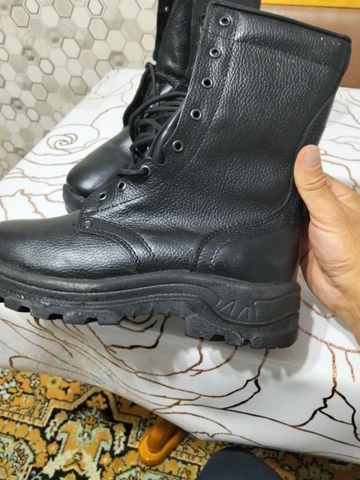 Продам берцы зимние
