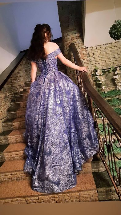 Продам    платье