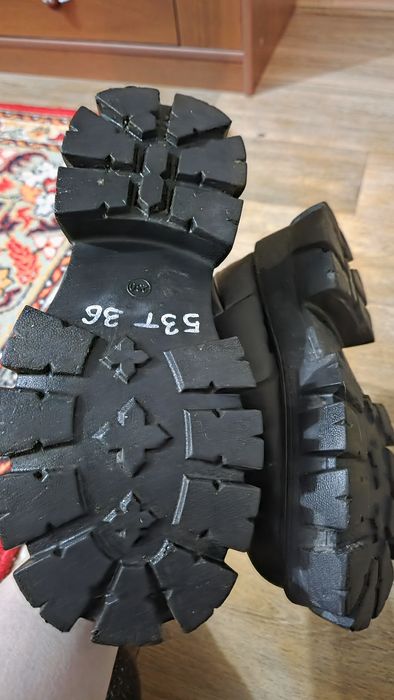 Продам ботильоны