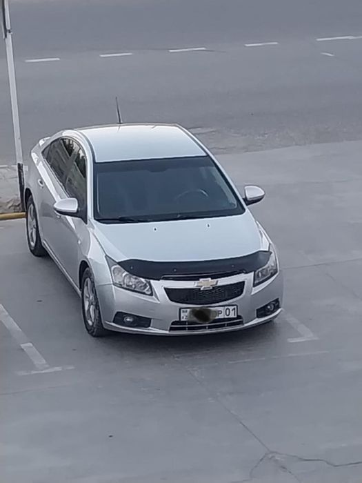 Шевралет Круз 1.8 автомат