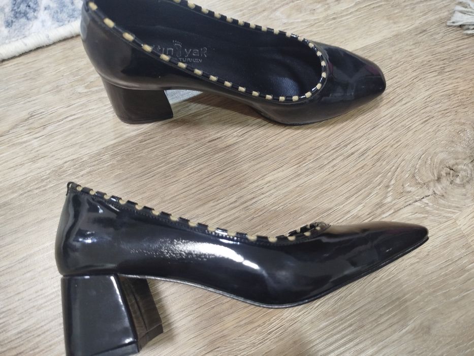 Продются новые турецкие туфли